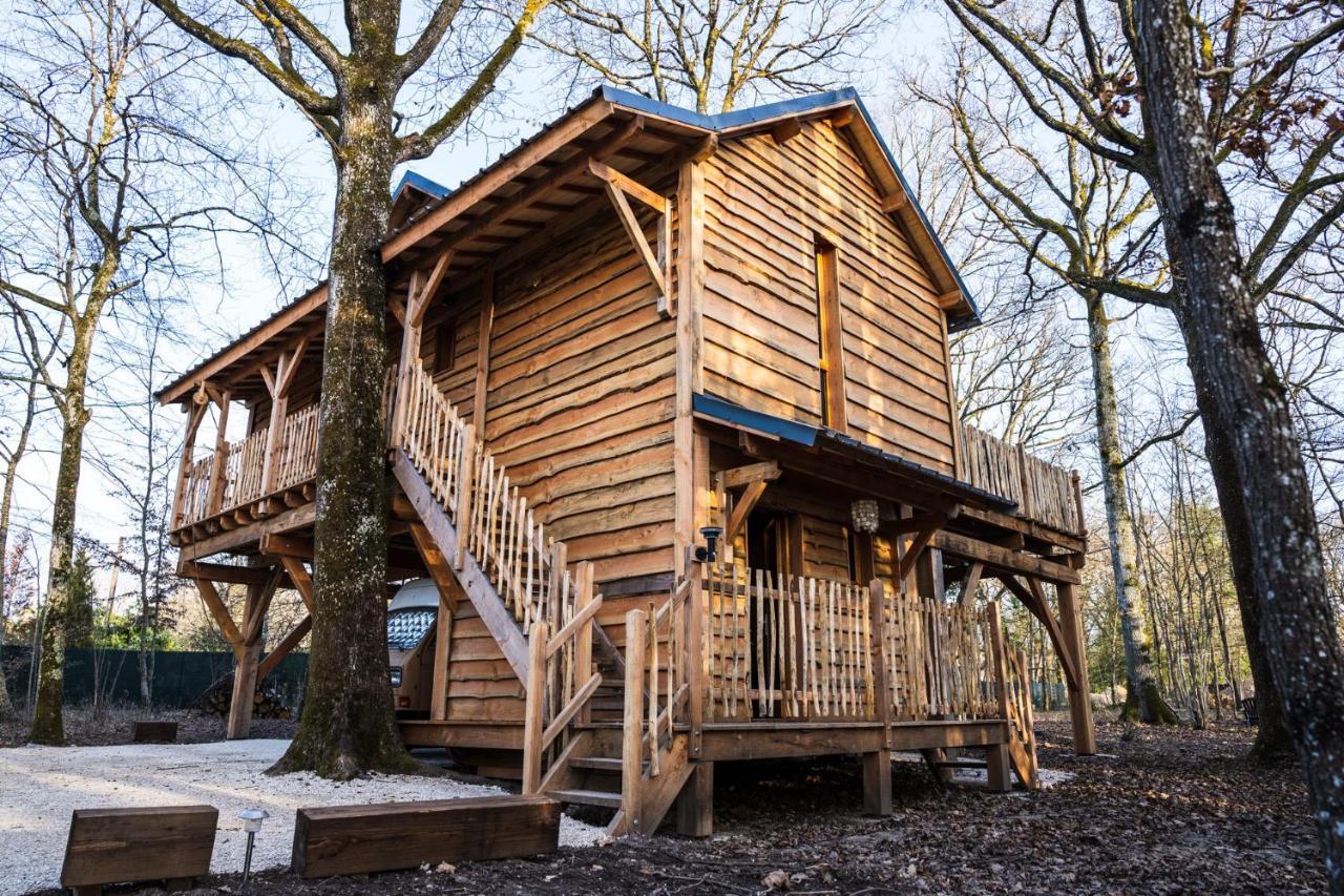 Charmante Cabane Dans Les Arbres Avec Jacuzzi Et Sauna Boismorand Eksteriør billede