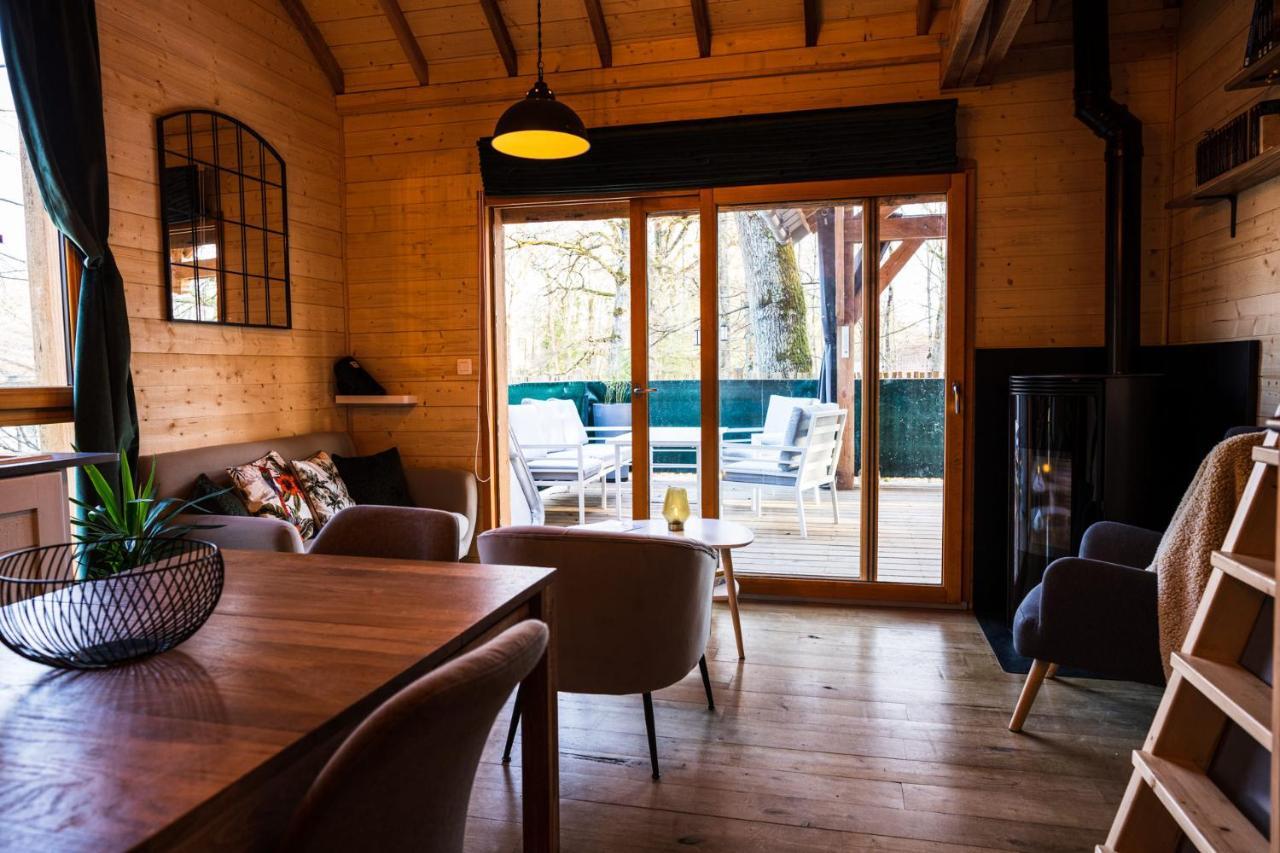 Charmante Cabane Dans Les Arbres Avec Jacuzzi Et Sauna Boismorand Eksteriør billede