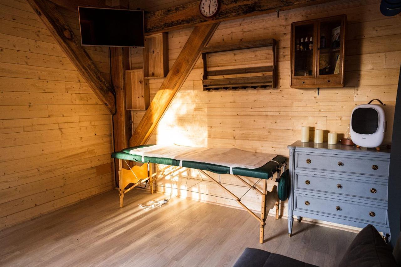 Charmante Cabane Dans Les Arbres Avec Jacuzzi Et Sauna Boismorand Eksteriør billede