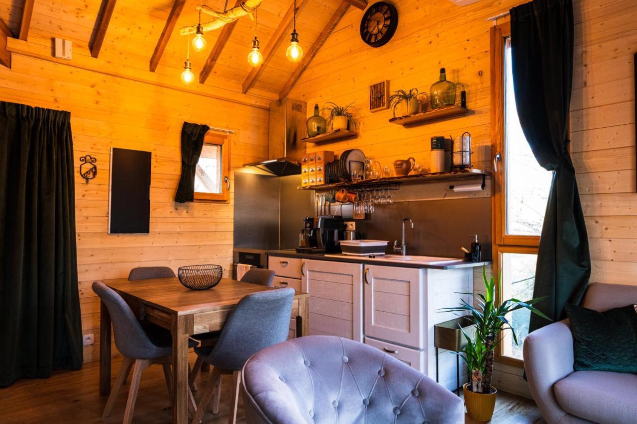 Charmante Cabane Dans Les Arbres Avec Jacuzzi Et Sauna Boismorand Eksteriør billede